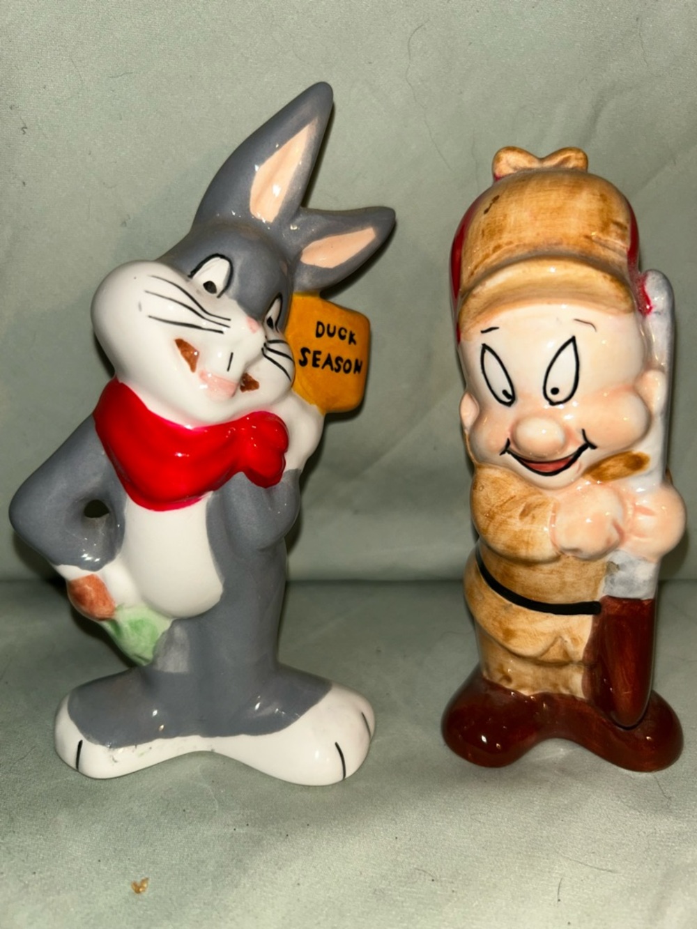 Bugs Bunny and Elmer Fudd Salt and Pepper Shakers ~ "Whats up Doc? - Picture 3 of 4